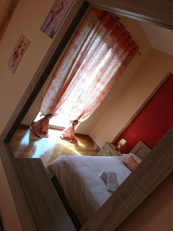 Avec 2 chambre * Athènes